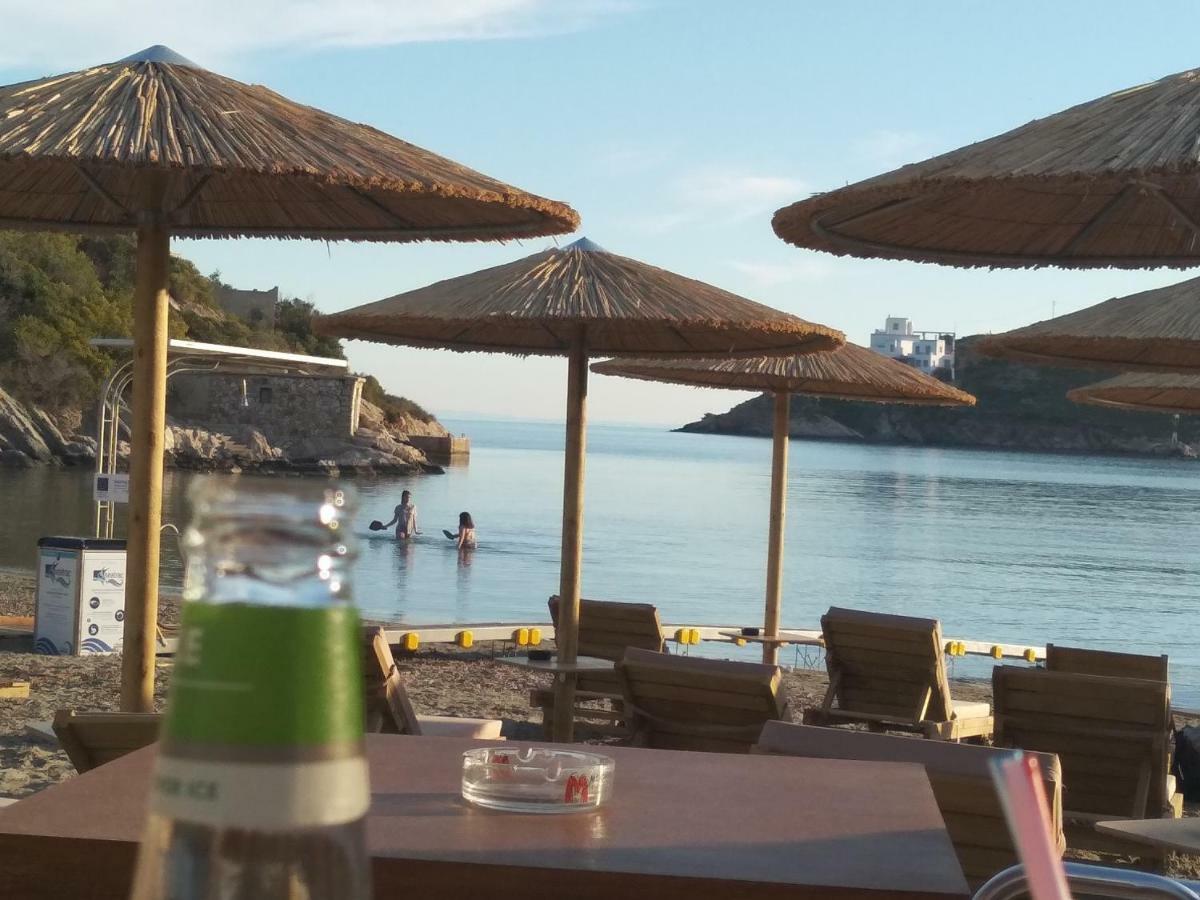 Akti Miaouli Holiday Home Vári Eksteriør bilde